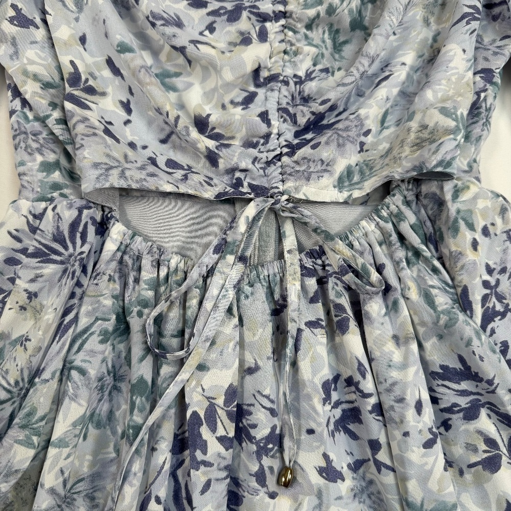 Limelush Bubble Sleeve Floral Mini Dress Womens Size L Blue White V Neck Cut Out - Picture 8 of 9